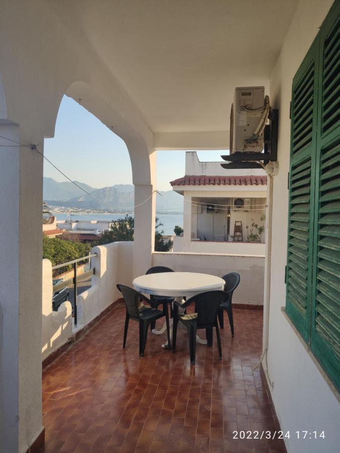Holiday Home Sulmare อิโซลา เดลเล เฟมมิเน ภายนอก รูปภาพ