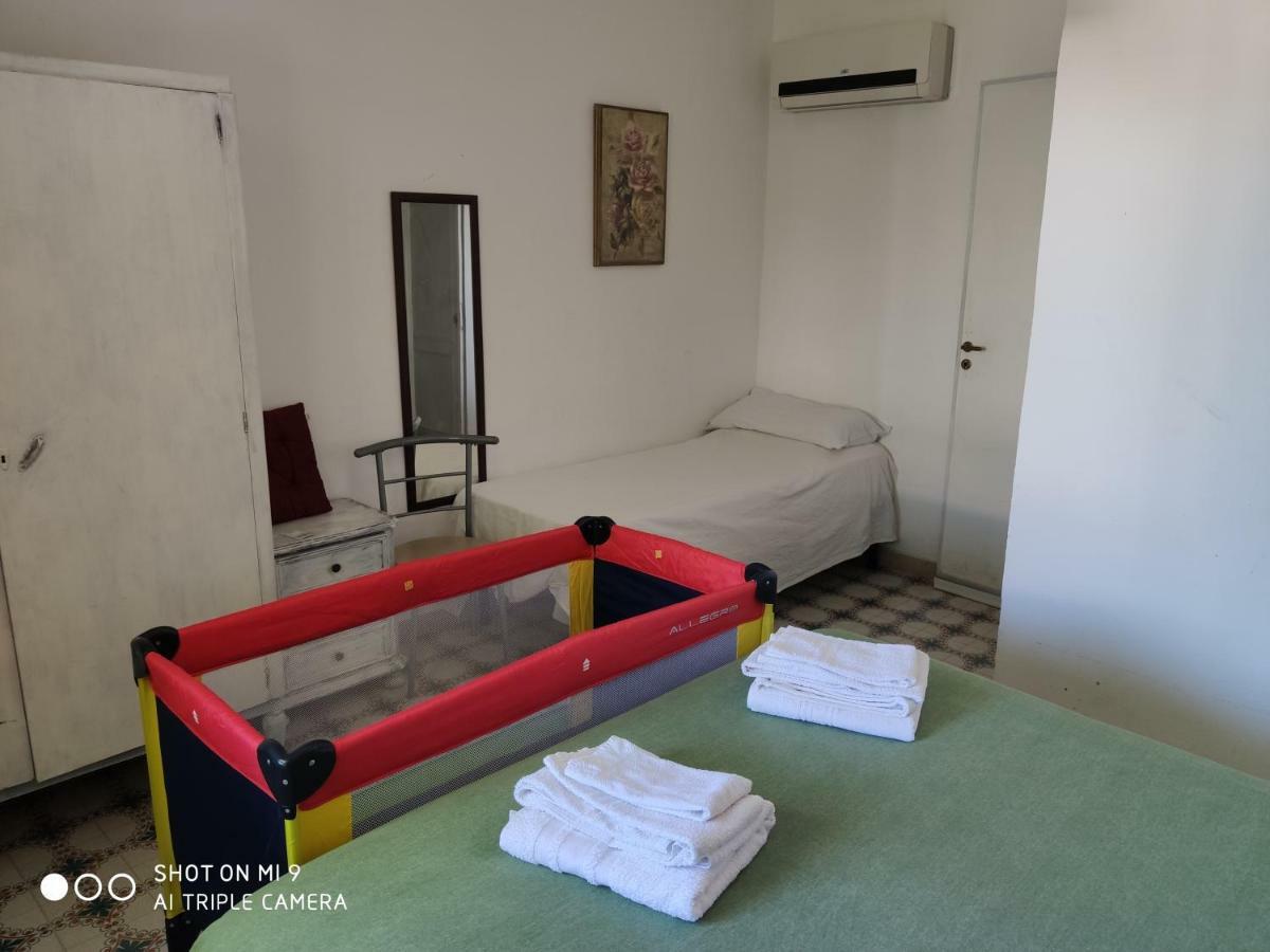 Holiday Home Sulmare อิโซลา เดลเล เฟมมิเน ภายนอก รูปภาพ
